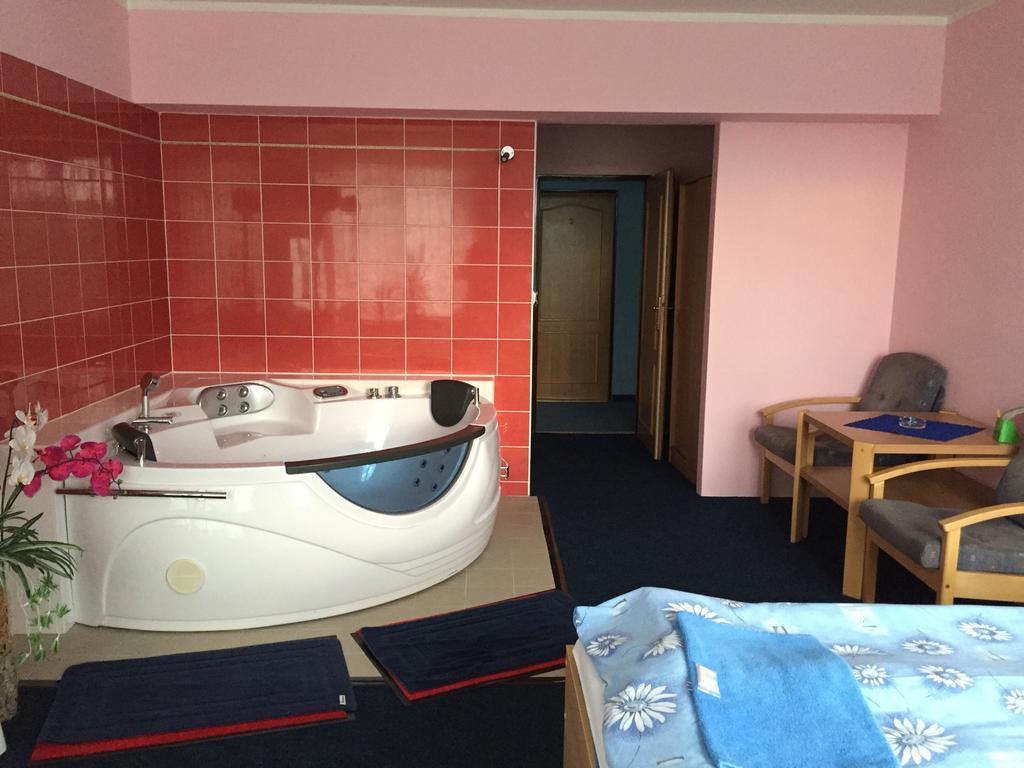 Mondeo Prague Hotell Rum bild