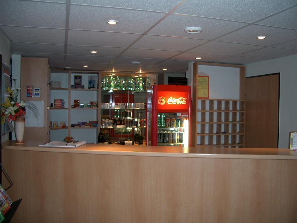 Mondeo Prague Hotell Exteriör bild