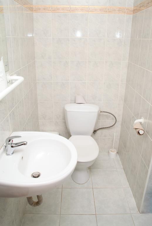 Mondeo Prague Hotell Rum bild